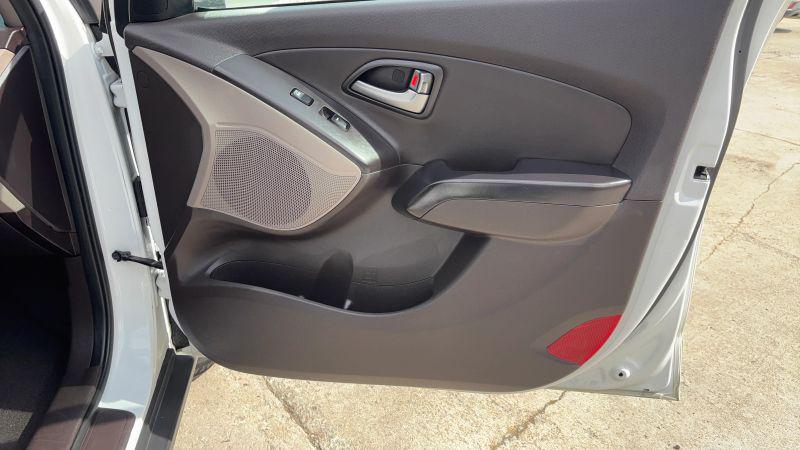 2015 Hyundai Tucson SE