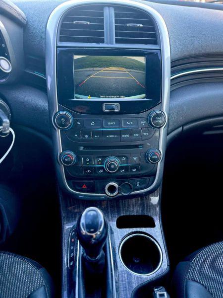 2015 Chevrolet Malibu 2LT
