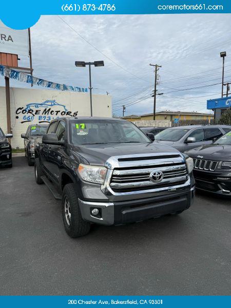 2017 Toyota Tundra SR5 5.7L V8 for sale in Bakersfield, CA