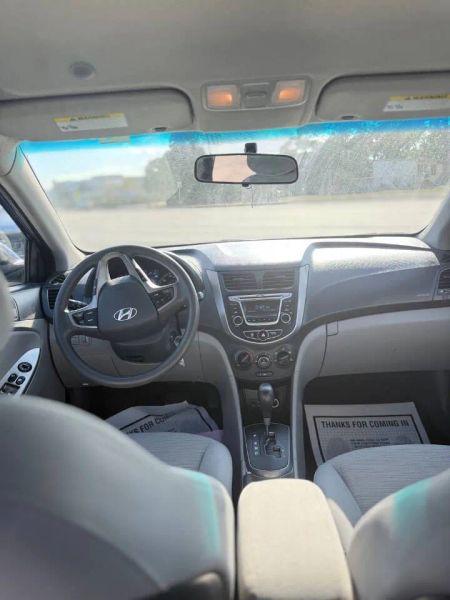 2017 Hyundai Accent Value Edition