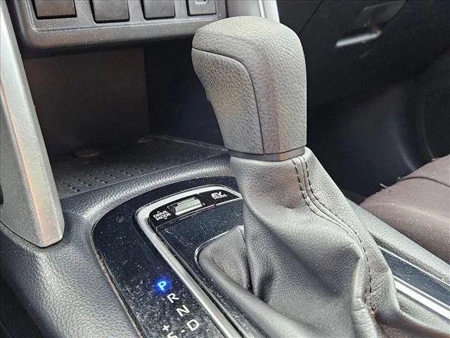2024 Toyota Corolla Cross Hybrid SE