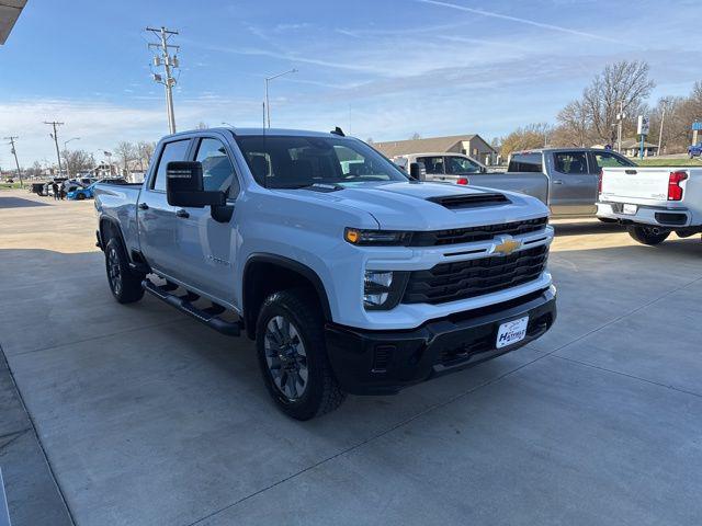 2026 Chevrolet Silverado 2500HD Crew Cab, Standard Bed, WT, 4WD