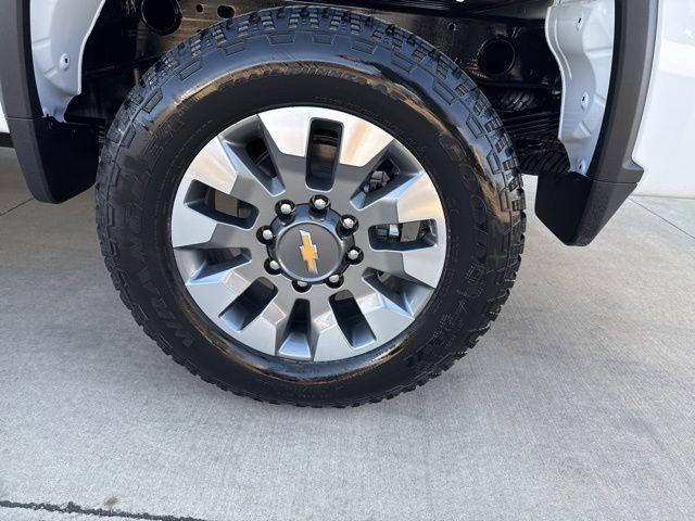 2026 Chevrolet Silverado 2500HD Crew Cab, Standard Bed, WT, 4WD
