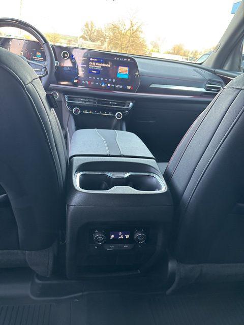 2026 Chevrolet Traverse FWD RS
