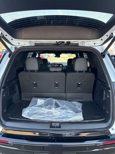 2026 Chevrolet Traverse FWD RS