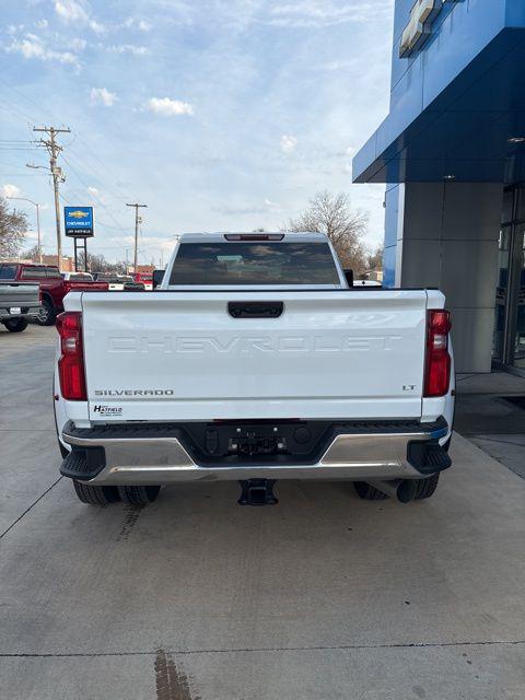 2026 Chevrolet Silverado 3500HD Crew Cab, Long Bed, LT Dual Rear Wheel, RWD