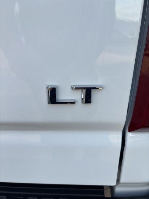 2026 Chevrolet Silverado 3500HD Crew Cab, Long Bed, LT Dual Rear Wheel, RWD