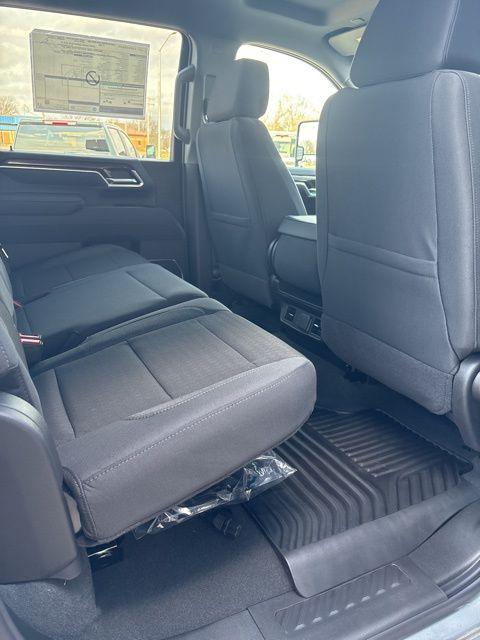 2026 Chevrolet Silverado 2500HD Crew Cab, Standard Bed, LT, 4WD