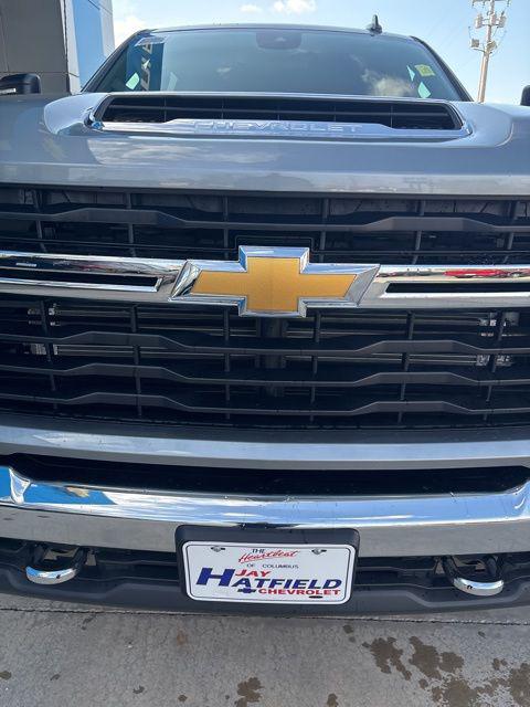 2026 Chevrolet Silverado 2500HD Crew Cab, Standard Bed, LT, 4WD