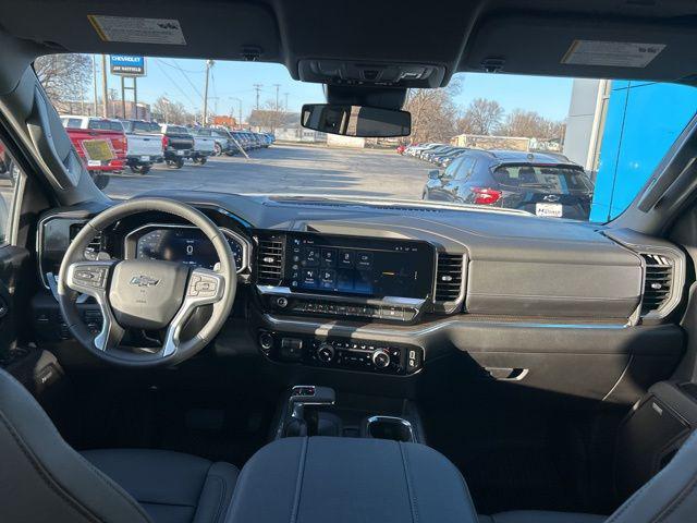 2026 Chevrolet Silverado 1500 4WD Crew Cab Short Bed RST