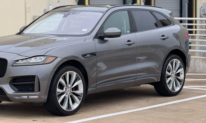 2018 Jaguar F-PACE 25t R-Sport
