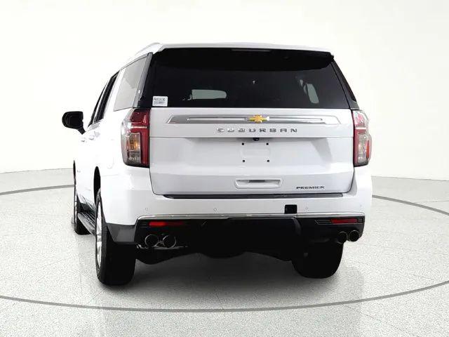 2023 Chevrolet Suburban 4WD Premier