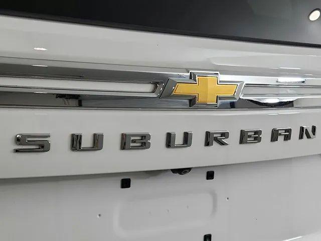 2023 Chevrolet Suburban 4WD Premier