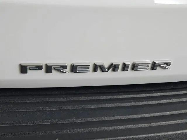2023 Chevrolet Suburban 4WD Premier