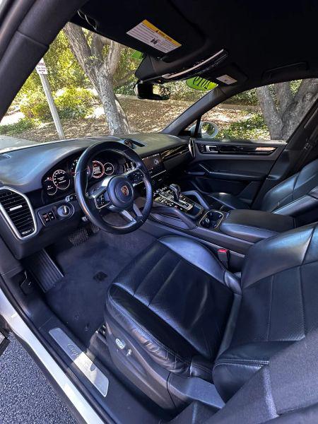 2019 Porsche Cayenne Base
