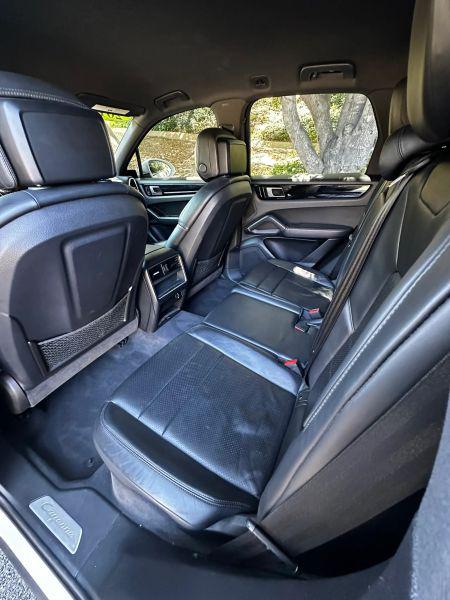 2019 Porsche Cayenne Base