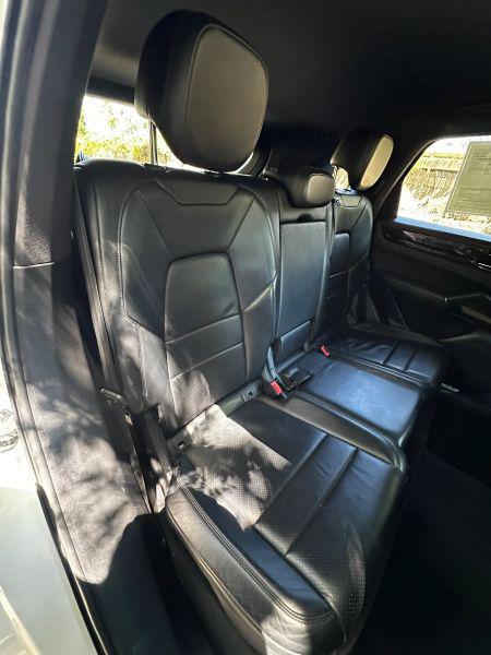 2019 Porsche Cayenne Base