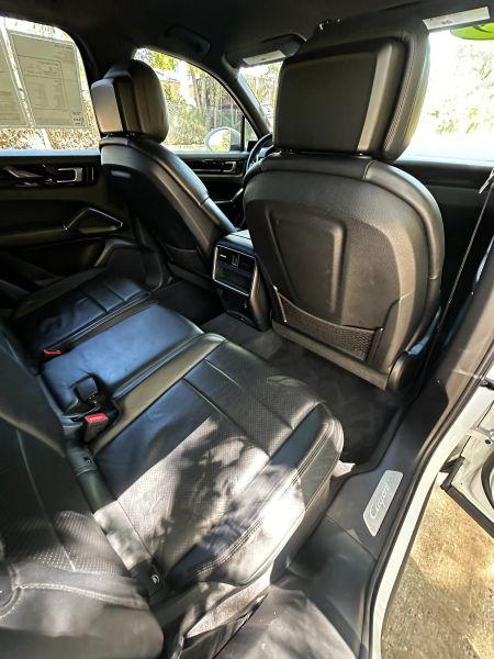 2019 Porsche Cayenne Base