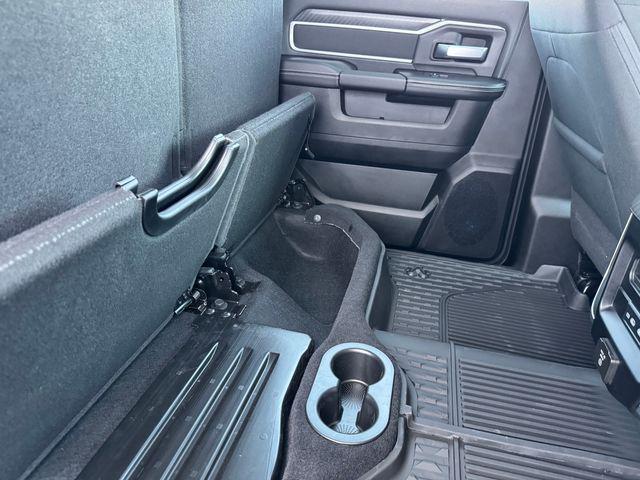 2026 Ram 3500 Big Horn Crew Cab 4x4 8' Box