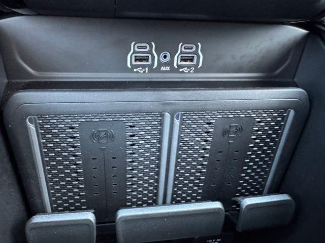 2026 Ram 3500 Big Horn Crew Cab 4x4 8' Box