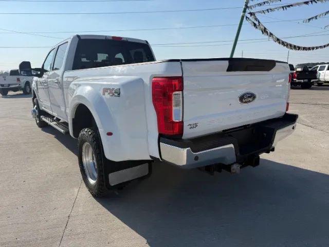 2017 Ford F-350 LARIAT