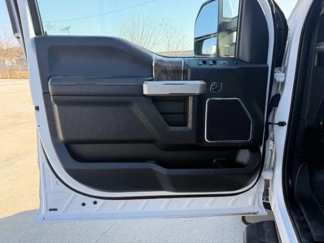 2017 Ford F-350 LARIAT