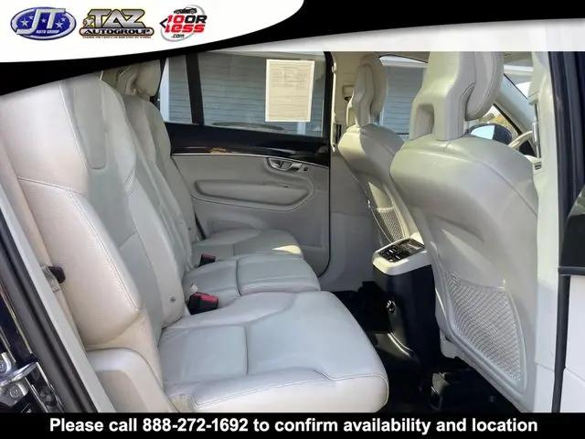 2017 Volvo XC90 T6 Momentum