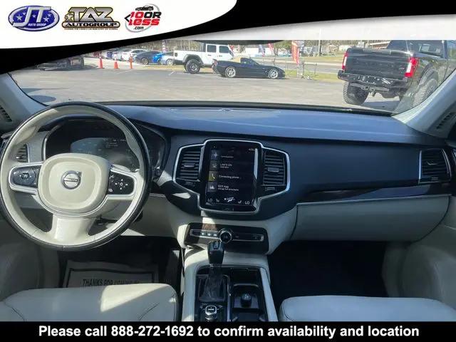 2017 Volvo XC90 T6 Momentum