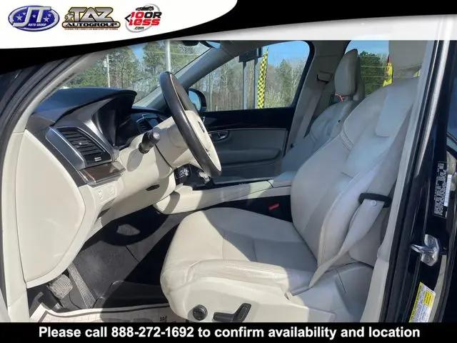 2017 Volvo XC90 T6 Momentum