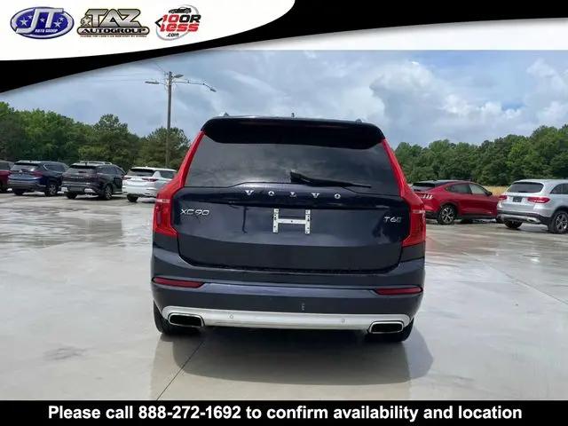 2017 Volvo XC90 T6 Momentum