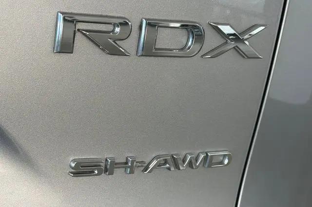 2023 Acura RDX Standard