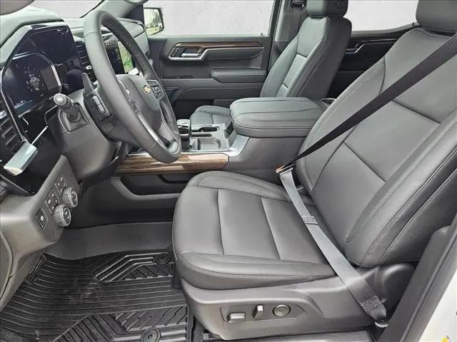 2026 Chevrolet Silverado 1500 4WD Crew Cab Standard Bed LT