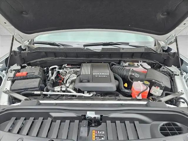 2026 Chevrolet Silverado 1500 4WD Crew Cab Standard Bed LT