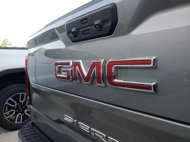 2026 GMC Sierra 1500 Crew Cab, Short Bed, SLT, 4WD