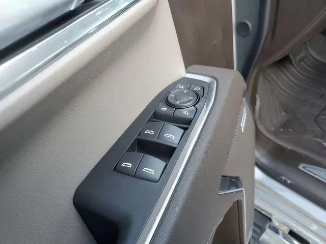 2026 GMC Sierra 1500 Crew Cab, Short Bed, SLT, 4WD