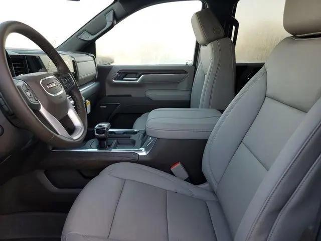2026 GMC Sierra 1500 Crew Cab, Short Bed, SLT, 4WD