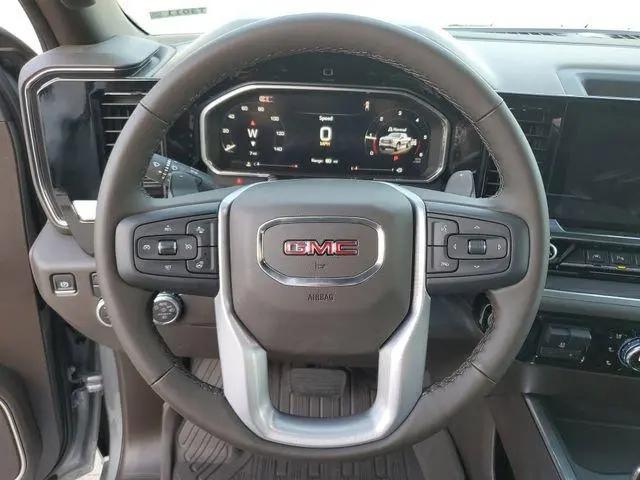 2026 GMC Sierra 1500 Crew Cab, Short Bed, SLT, 4WD
