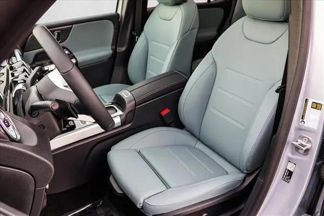 2026 Mercedes-Benz GLB 4MATIC