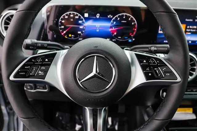 2026 Mercedes-Benz GLB 4MATIC
