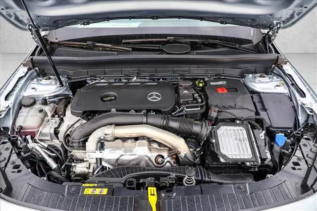 2026 Mercedes-Benz GLB 4MATIC