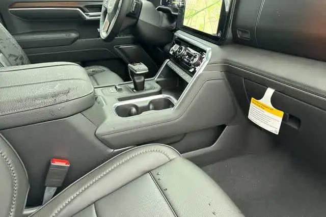 2026 GMC Sierra 1500 Crew Cab, Short Bed, Denali, 4WD