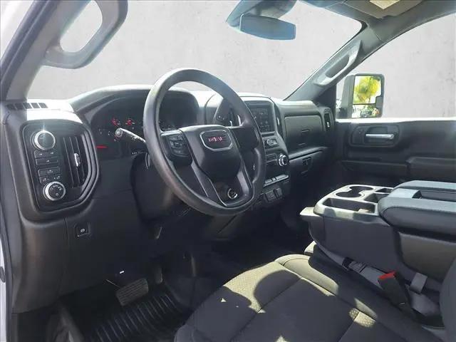 2024 GMC Sierra 3500HD 4WD Crew Cab Long Bed Pro