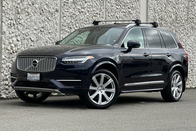 /2017 Volvo XC90-Hybrid
