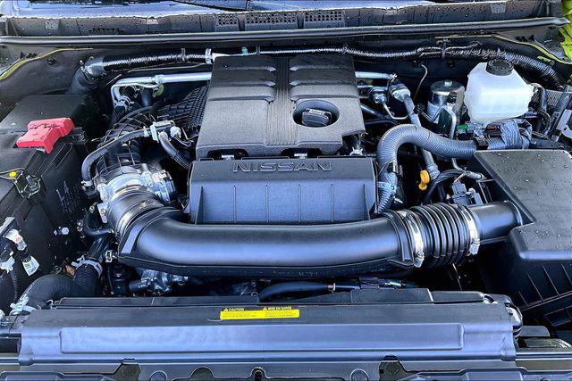 2026 Nissan Frontier Crew Cab PRO-4X 4x4