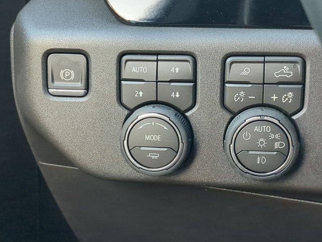 2026 Chevrolet Silverado 1500 4WD Crew Cab Short Bed LT Trail Boss
