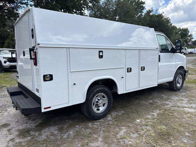 2026 Chevrolet Express Cutaway Work Van