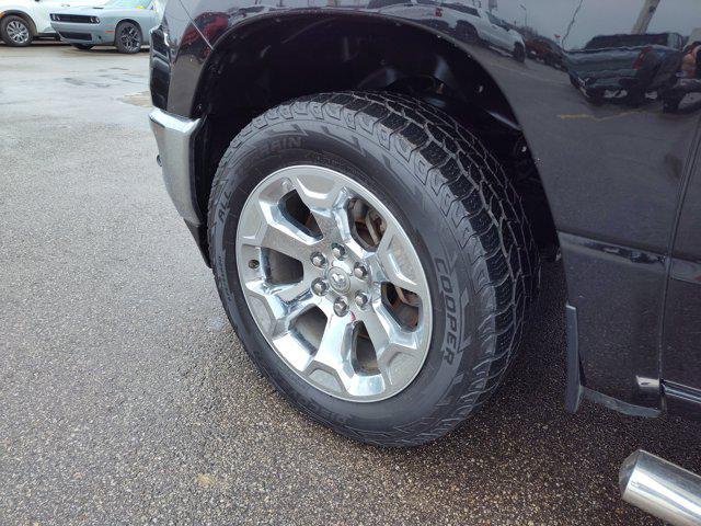 2020 Ram 1500 Big Horn Crew Cab 4x4 5'7" Box