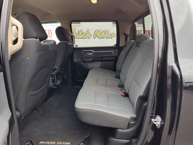 2020 Ram 1500 Big Horn Crew Cab 4x4 5'7" Box