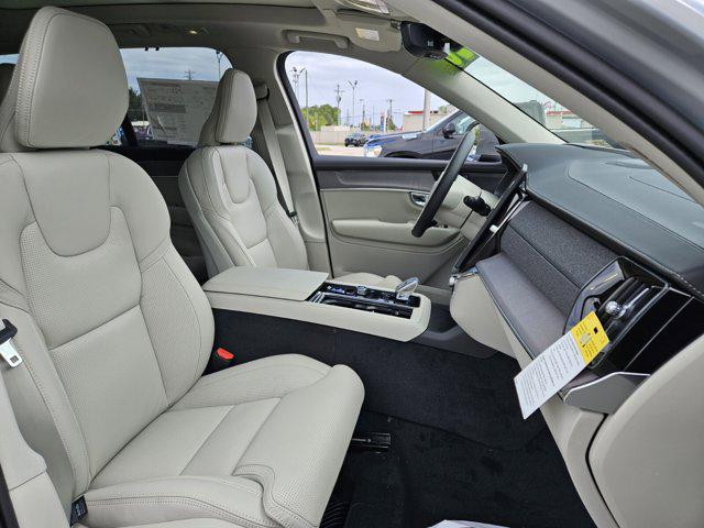 2026 Volvo XC90 Ultra, B6 AWD Gas (mild hybrid), Gasoline, Bright, 7 Seats