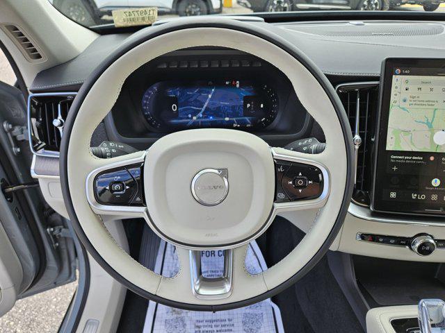 2026 Volvo XC90 Ultra, B6 AWD Gas (mild hybrid), Gasoline, Bright, 7 Seats